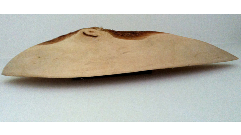 2009, Ursprung, Plastik aus Apfelbaumholz, 75 x 30 x 45 cm, Cornelia Aschmann Atelier